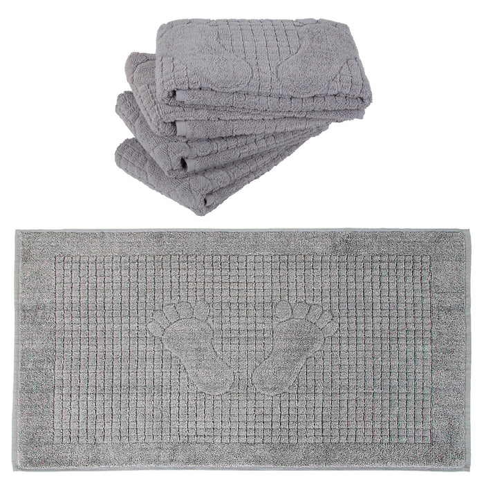 Gray bath mat